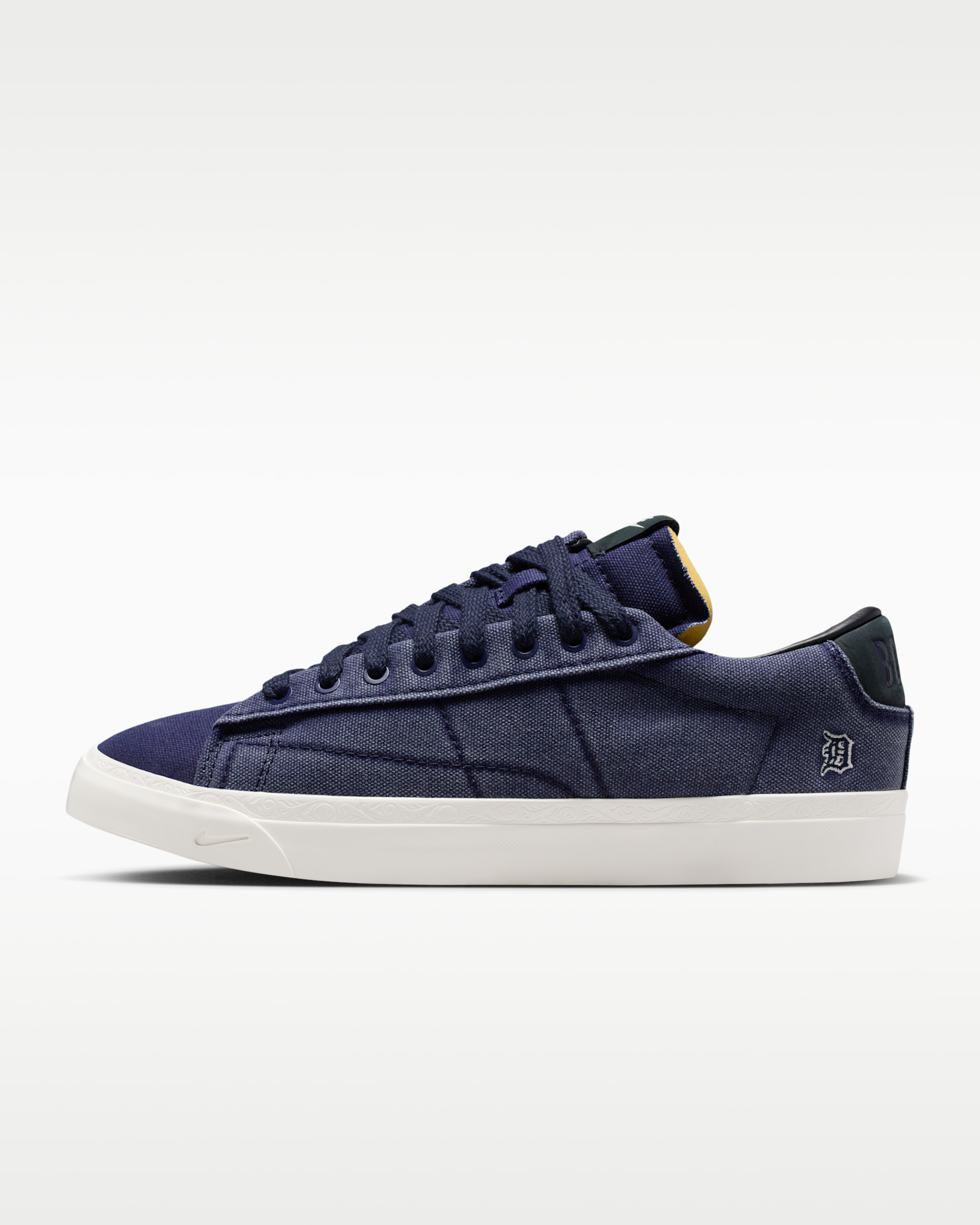 Nike Blazer Low x Book Men's Shoes. Nike.com